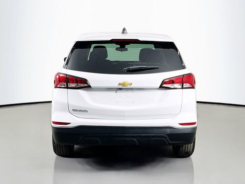 Used 2023 Chevrolet Equinox LS w/ LS Convenience Package image 6