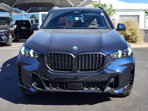 New 2026 BMW X5 xDrive40i w/ M Sport Package AWD/4WD image 6