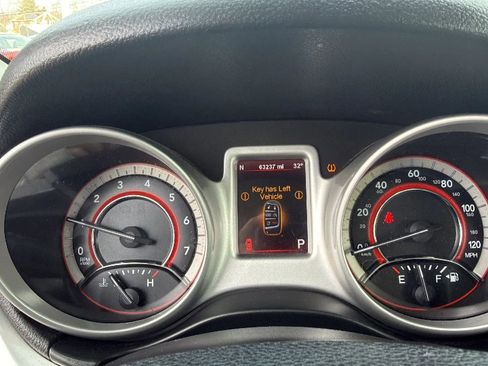 Used 2012 Dodge Journey Crew w/ Flexible Seating Group image 16