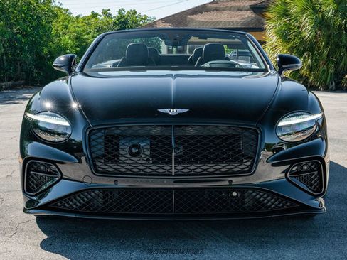 Used 2025 Bentley Continental GT Speed image 13