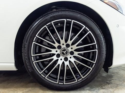 Used 2024 Mercedes-Benz C 300 4MATIC Sedan image 30