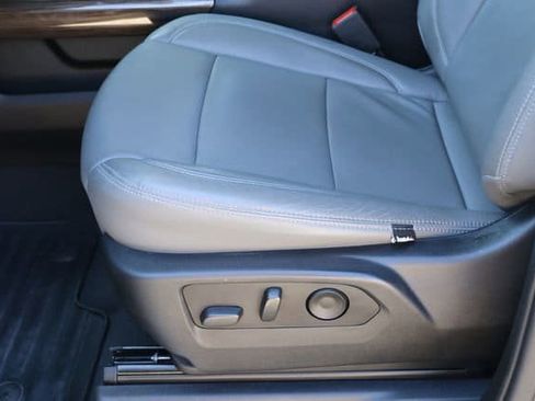 Used 2023 Chevrolet Silverado 1500 RST RWD image 14