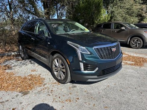Used 2024 Cadillac XT5 Premium Luxury w/ Technology Package image 7