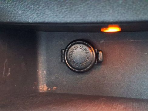 Used 2023 Subaru Ascent Premium image 23