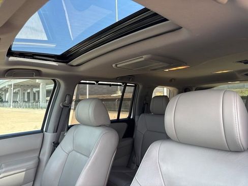 Used 2015 Honda Pilot Touring image 7