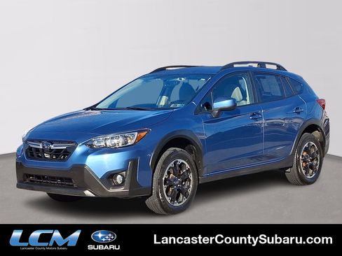 Used 2021 Subaru Crosstrek 2.0i Premium image 1
