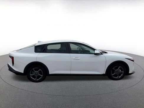Used 2025 Kia K4 FWD image 15