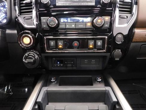 Used 2023 Nissan Titan Platinum Reserve w/ Moonroof Package image 29