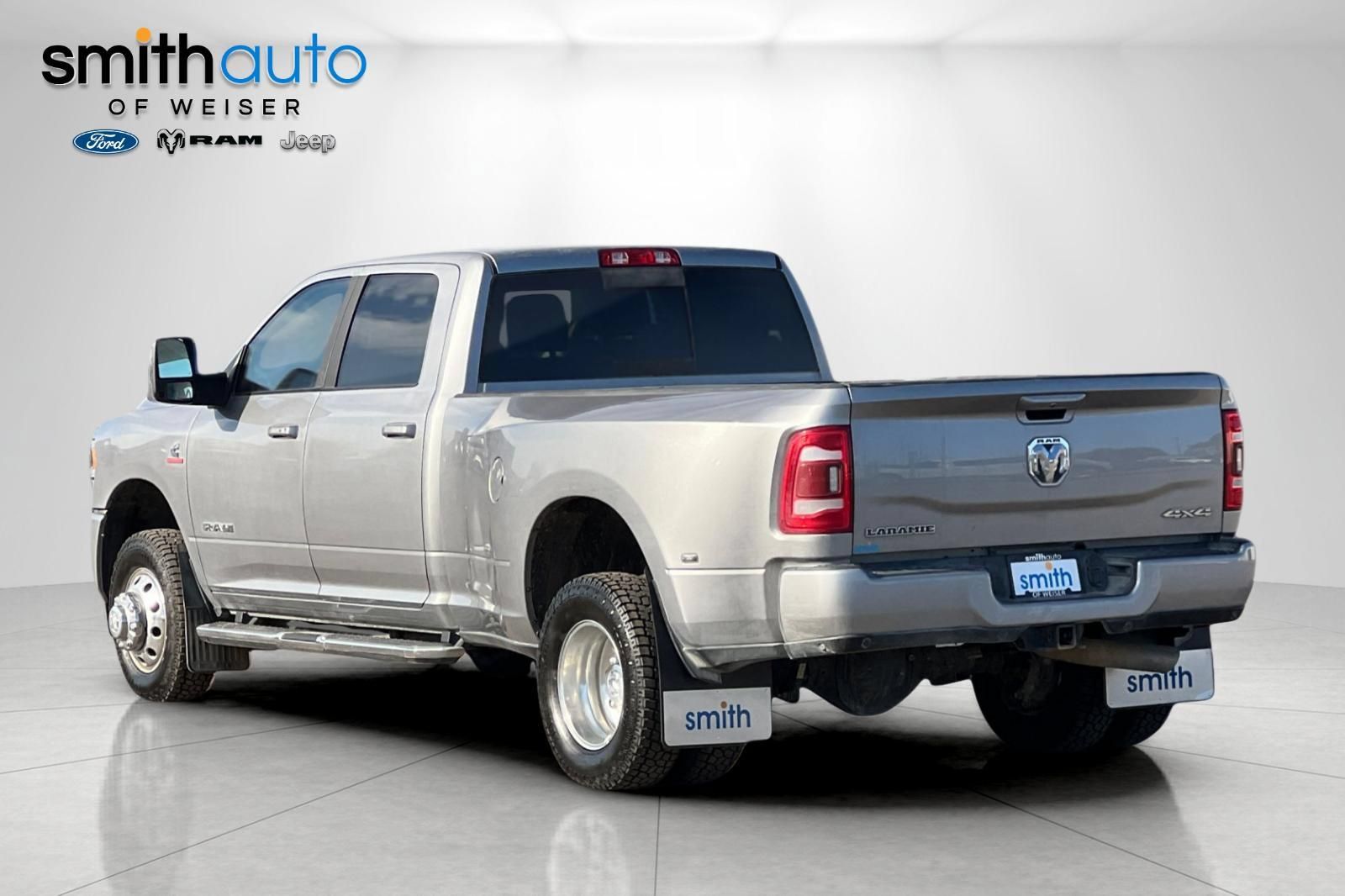 Used 2024 RAM 3500 Laramie w/ Safety Group AWD/4WD image 7