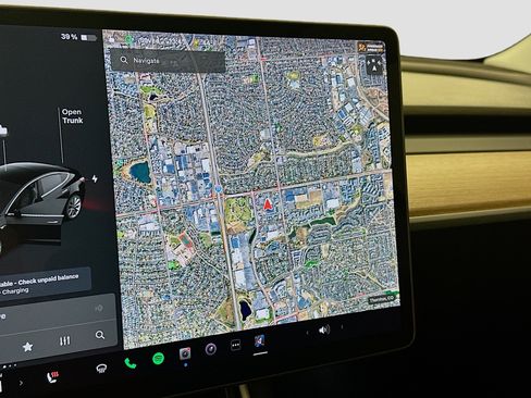 Used 2019 Tesla Model 3 Long Range image 22