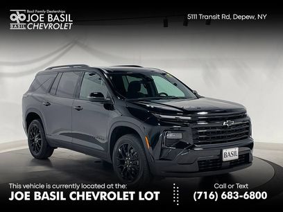 Used 2024 Chevrolet Traverse LT w/ Midnight/Sport Edition