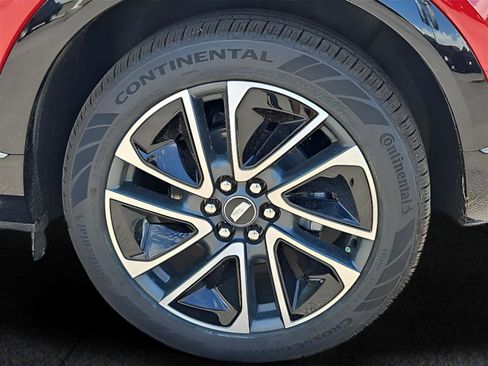 New 2025 Cadillac Optiq Sport 1 image 8