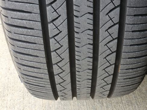 Used 2021 Toyota RAV4 XLE Premium image 11