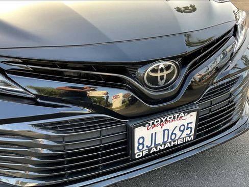 Used 2019 Toyota Camry LE image 27