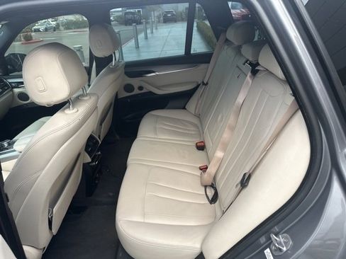 Used 2018 BMW X5 sDrive35i image 10