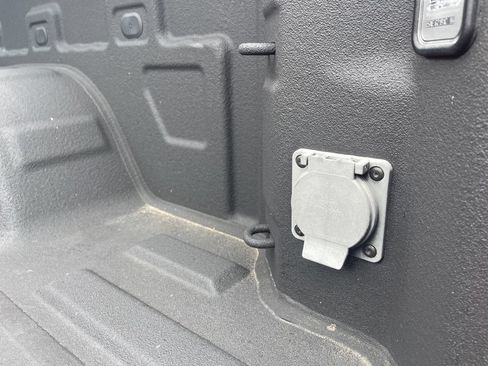 Used 2021 GMC Sierra 1500 AT4 AWD/4WD image 10