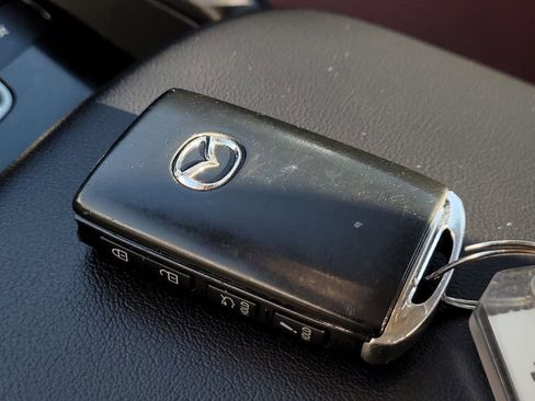 Used 2023 MAZDA MAZDA3 s image 37