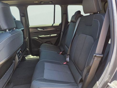 New 2026 Jeep Grand Cherokee Laredo X RWD image 16