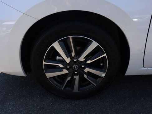 New 2025 Nissan Versa 1.6 SV w/ Trunk Package image 11