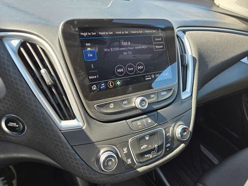 Used 2023 Chevrolet Malibu LS FWD image 15