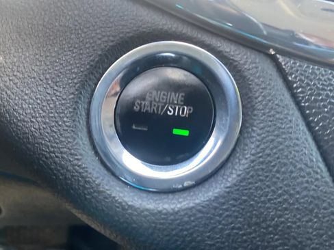 Used 2019 Chevrolet Impala Premier FWD image 15