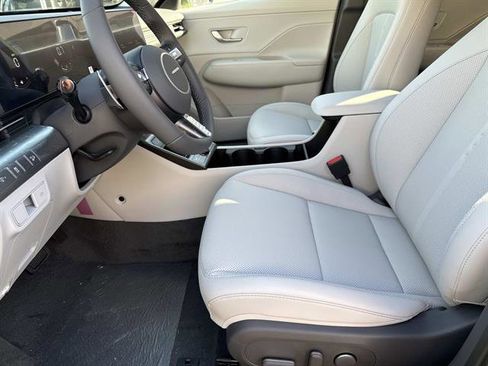 New 2026 Hyundai Kona SEL Premium image 18