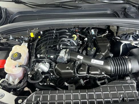 Used 2024 Jeep Grand Cherokee Limited image 43