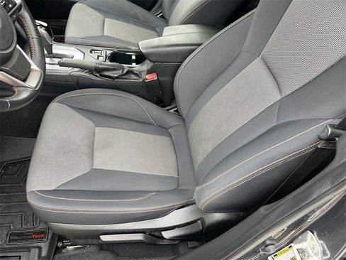 Used 2022 Subaru Crosstrek 2.0i Premium image 19