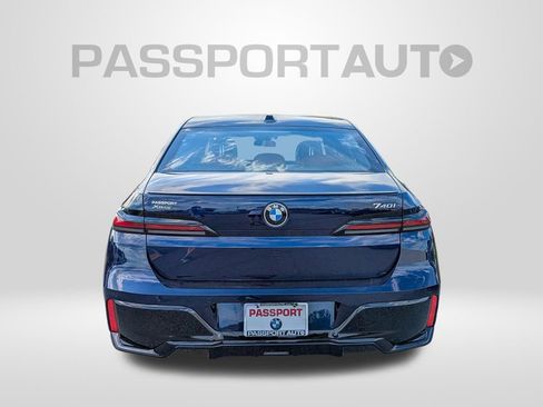 New 2026 BMW 740i xDrive AWD/4WD image 5