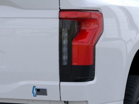 New 2025 Ford F150 Lightning Flash AWD/4WD image 21
