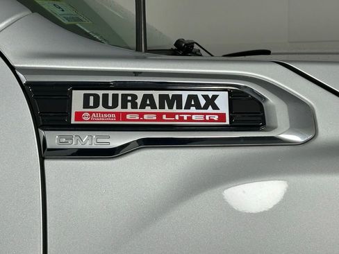 Used 2021 GMC Sierra 3500 Denali image 9