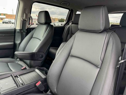 New 2026 Honda Odyssey EX-L image 11
