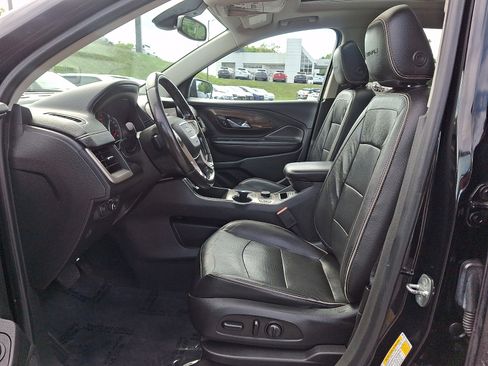 Used 2020 GMC Terrain Denali w/ Denali Premium Package AWD/4WD image 13