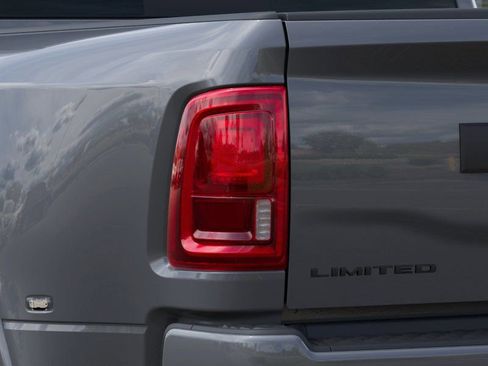 New 2026 RAM 3500 Limited AWD/4WD image 9