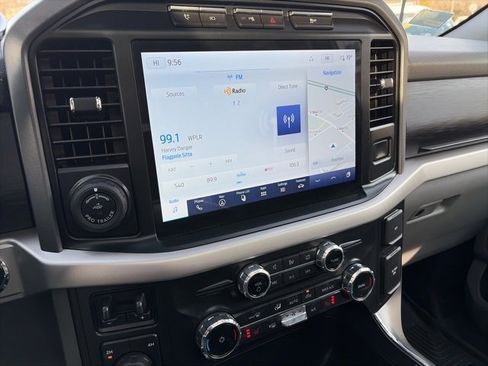 Used 2022 Ford F150 XLT w/ Equipment Group 302A High image 21