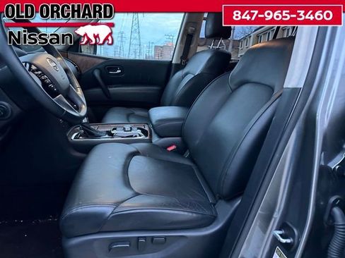 Used 2024 Nissan Armada SL image 11