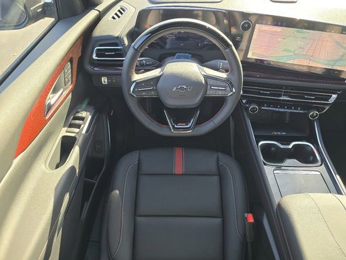 New 2026 Chevrolet Traverse RS w/ LPO, Floor Liner Package image 15