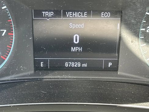 Used 2024 Chevrolet Malibu LT FWD image 34