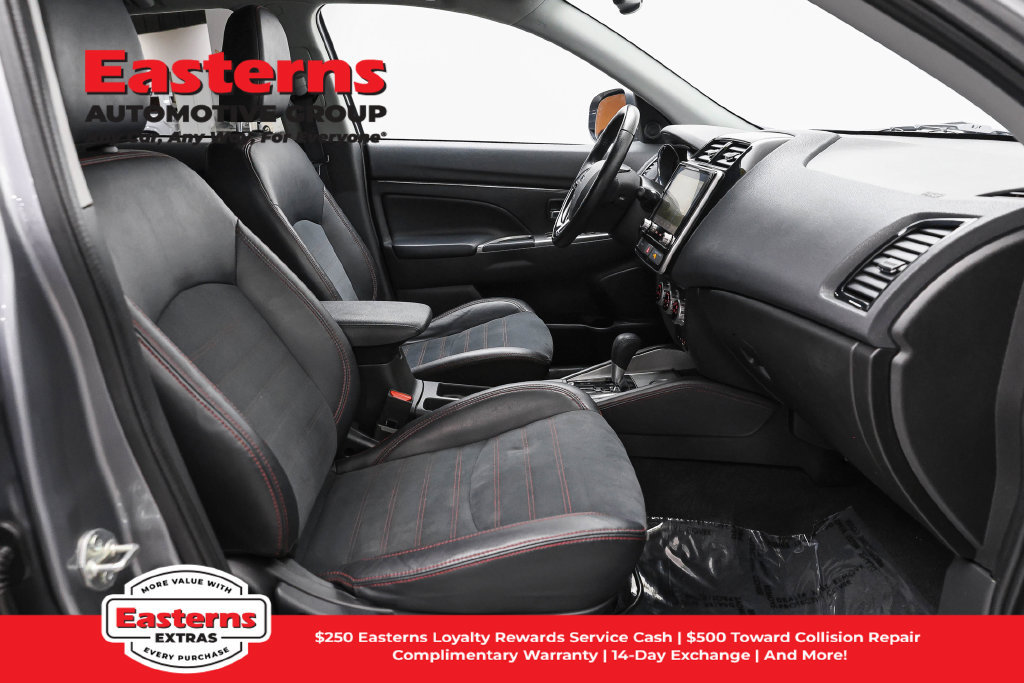 Used 2022 Mitsubishi Outlander Sport SE FWD image 25
