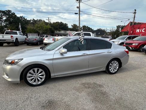 Used 2013 Honda Accord EX-L image 4