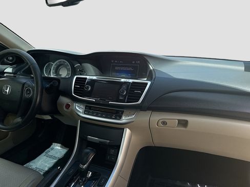 Used 2015 Honda Accord EX-L image 32