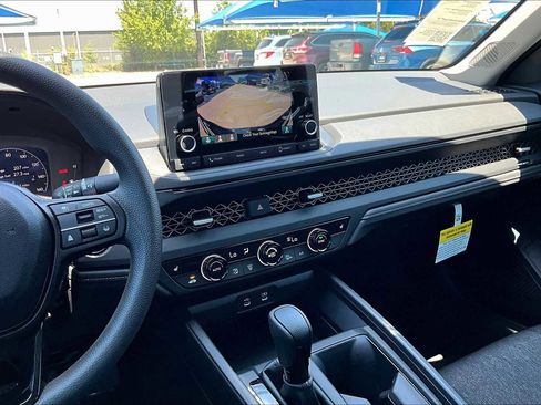 New 2025 Honda Accord SE image 6