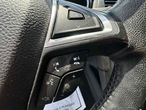 Used 2020 Ford Fusion Titanium AWD/4WD image 17