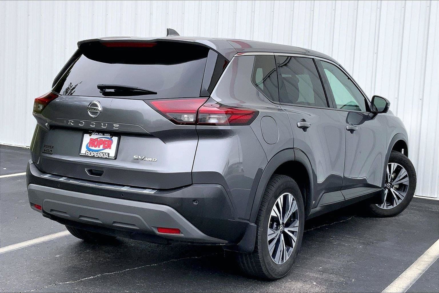 Used 2021 Nissan Rogue SV AWD/4WD image 11