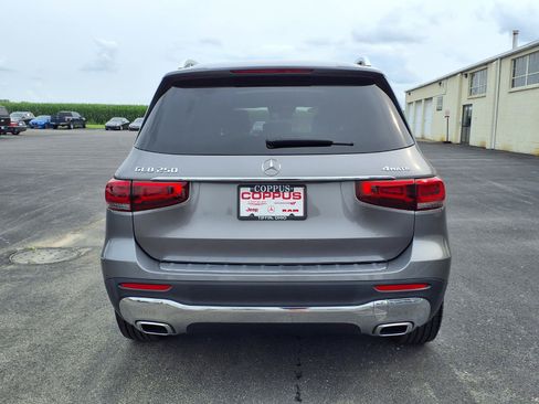 Used 2020 Mercedes-Benz GLB 250 4MATIC image 6