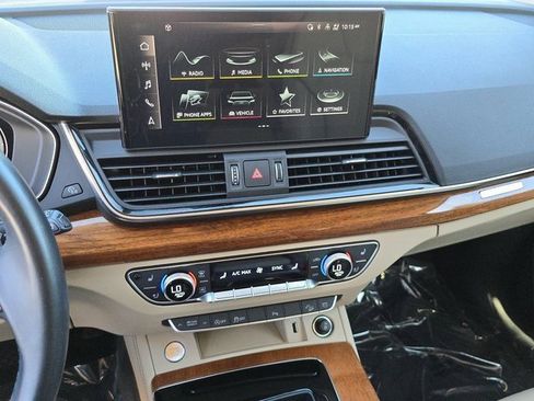 Certified 2023 Audi Q5 2.0T Premium Plus w/ Premium Plus Package image 23