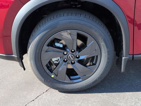 New 2026 Nissan Rogue SV FWD image 9