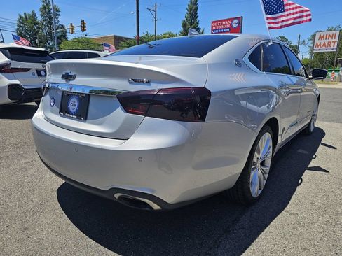 Used 2017 Chevrolet Impala Premier w/ Enhanced Convenience Package FWD image 5