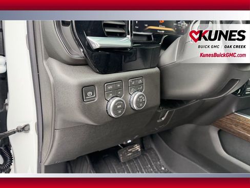 New 2026 GMC Sierra 1500 Elevation w/ Preferred Package AWD/4WD image 9