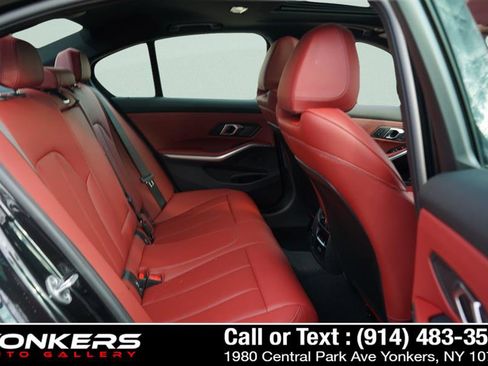 Used 2025 BMW M340i xDrive image 40